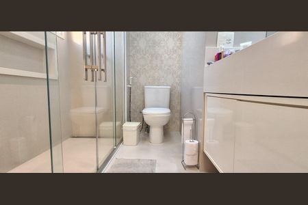 Apartamento à venda com 113m², 2 quartos e 2 vagasBanheiro Suíte 