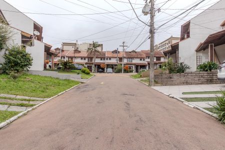 Casa de condomínio à venda com 179m², 3 quartos e 2 vagasFachada