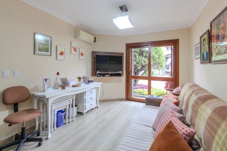 Casa de condomínio à venda com 179m², 3 quartos e 2 vagasSala de TV