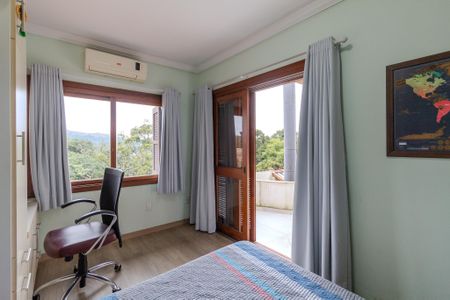 Casa de condomínio à venda com 179m², 3 quartos e 2 vagasQuarto 2