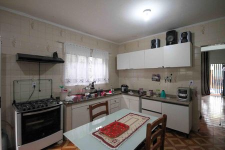 Casa à venda com 270m², 1 quarto e 1 vaga Casa à venda com 270m², 1 quarto e 1 vagaCozinha