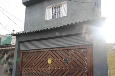 Casa à venda com 270m², 1 quarto e 1 vaga Casa à venda com 270m², 1 quarto e 1 vagaFachada