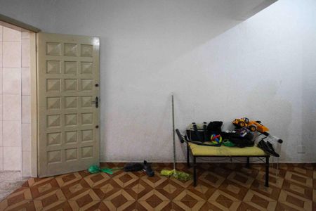 Casa à venda com 270m², 1 quarto e 1 vaga Casa à venda com 270m², 1 quarto e 1 vagaSala