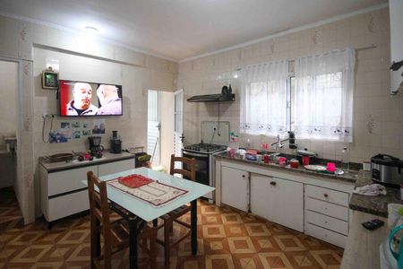 Casa à venda com 270m², 1 quarto e 1 vaga Casa à venda com 270m², 1 quarto e 1 vagaCozinha