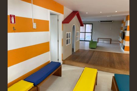 Apartamento à venda com 66m², 2 quartos e 1 vaga