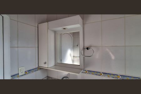 Casa à venda com 298m², 4 quartos e 3 vagas Casa à venda com 298m², 4 quartos e 3 vagasBanheiro 2