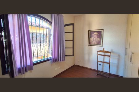 Casa à venda com 298m², 4 quartos e 3 vagas Casa à venda com 298m², 4 quartos e 3 vagasSuíte 3