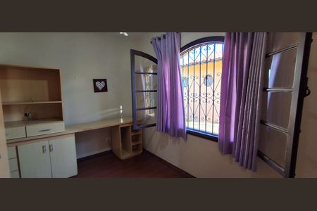 Casa à venda com 298m², 4 quartos e 3 vagas Casa à venda com 298m², 4 quartos e 3 vagasSuíte 3