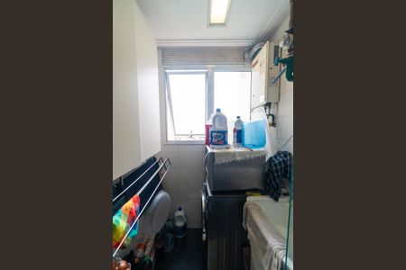 Apartamento à venda com 61m², 3 quartos e 1 vaga Apartamento à venda com 61m², 3 quartos e 1 vagaCozinha e Área de Serviço