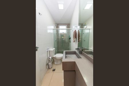 Apartamento à venda com 145m², 3 quartos e 2 vagasBanheiro Social