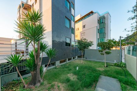 Apartamento à venda com 145m², 3 quartos e 2 vagasFachada