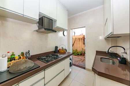 Apartamento à venda com 145m², 3 quartos e 2 vagasCozinha