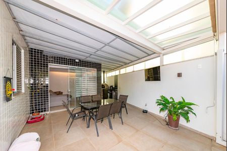 Apartamento à venda com 145m², 3 quartos e 2 vagasVaranda da Sala