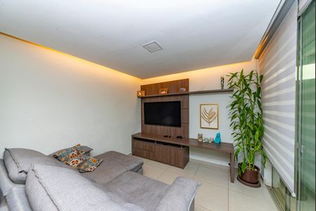 Apartamento à venda com 145m², 3 quartos e 2 vagasSala