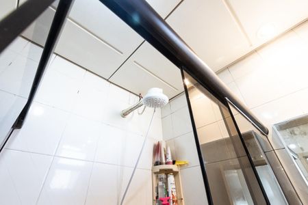 Apartamento à venda com 65m², 2 quartos e 1 vagaBanheiro Social