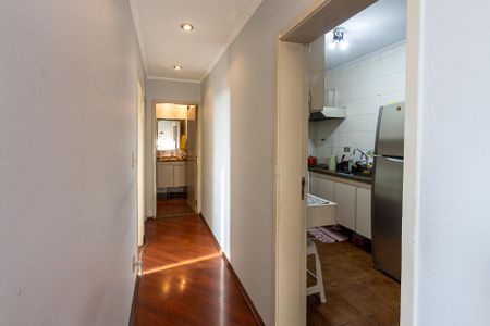 Apartamento à venda com 65m², 2 quartos e 1 vagaCorredor