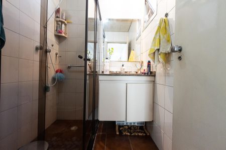 Apartamento à venda com 65m², 2 quartos e 1 vagaBanheiro Social