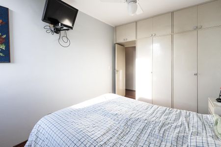 Apartamento à venda com 65m², 2 quartos e 1 vagaQuarto