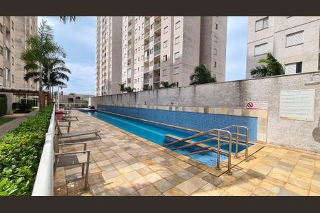 Apartamento à venda com 66m², 2 quartos e 1 vagaÁrea comum - Piscina