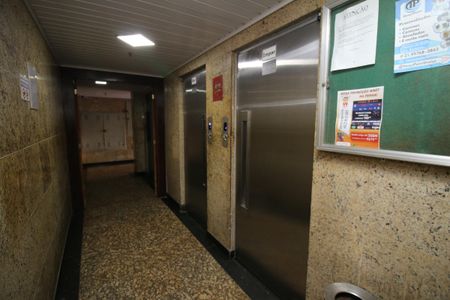 Apartamento à venda com 54m², 2 quartos e 1 vagaÁrea comum - Elevadores