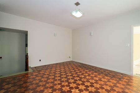 Casa à venda com 181m², 2 quartos e sem vagaSala