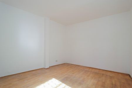 Casa à venda com 181m², 2 quartos e sem vagaEdicula