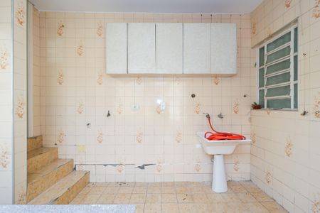 Casa à venda com 181m², 2 quartos e sem vagaÁrea de Serviço