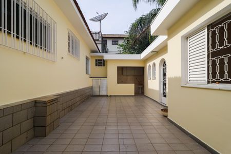 Casa à venda com 181m², 2 quartos e sem vagaÁrea externa