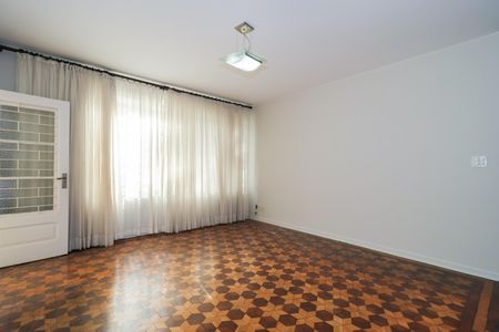 Casa à venda com 181m², 2 quartos e sem vagaSala