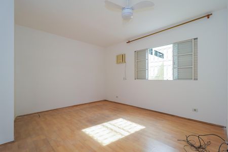 Casa à venda com 181m², 2 quartos e sem vagaEdicula