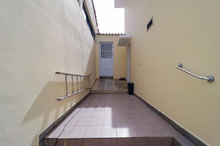 Casa à venda com 181m², 2 quartos e sem vagaÁrea externa
