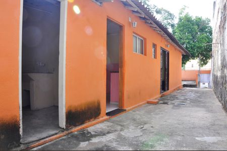 Casa para alugar com 125m², 1 quarto e 2 vagas Casa para alugar com 125m², 1 quarto e 2 vagasQuintal