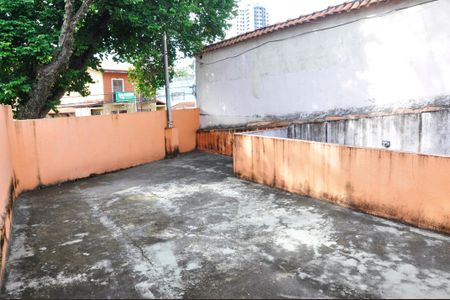 Casa para alugar com 125m², 1 quarto e 2 vagas Casa para alugar com 125m², 1 quarto e 2 vagasVaranda