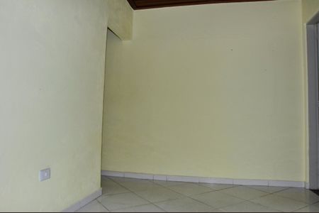 Casa para alugar com 125m², 1 quarto e 2 vagas Casa para alugar com 125m², 1 quarto e 2 vagasSala