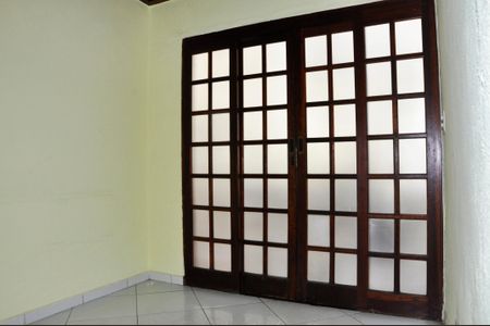 Casa para alugar com 125m², 1 quarto e 2 vagas Casa para alugar com 125m², 1 quarto e 2 vagasSala