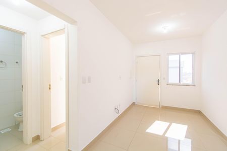 Apartamento à venda com 45m², 2 quartos e 1 vaga Apartamento à venda com 45m², 2 quartos e 1 vagaSala
