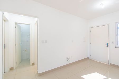 Apartamento à venda com 45m², 2 quartos e 1 vaga Apartamento à venda com 45m², 2 quartos e 1 vagaSala
