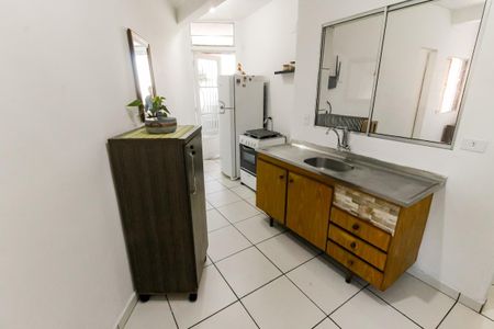 Casa à venda com 40m², 1 quarto e sem vagaSala/Cozinha