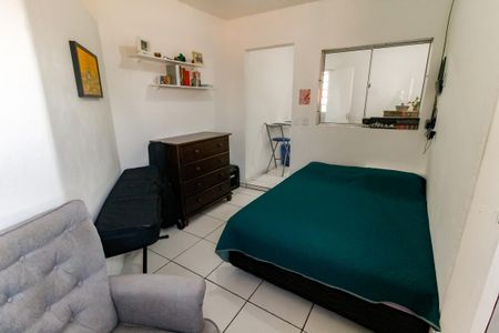 Casa à venda com 40m², 1 quarto e sem vagaQuarto