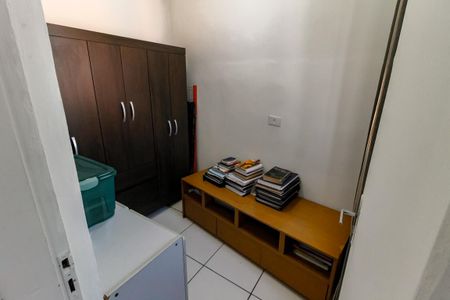 Casa à venda com 40m², 1 quarto e sem vagaQuarto - Armários