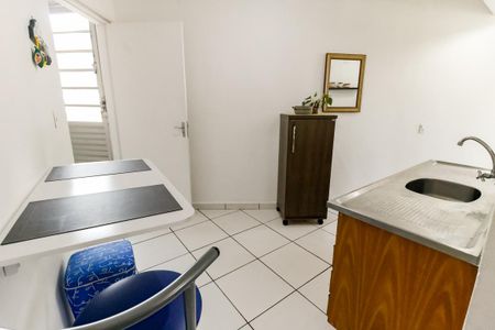 Casa à venda com 40m², 1 quarto e sem vagaSala/Cozinha