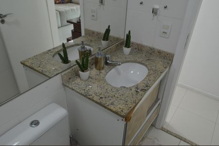 Apartamento para alugar com 90m², 3 quartos e 2 vagasBanheiro