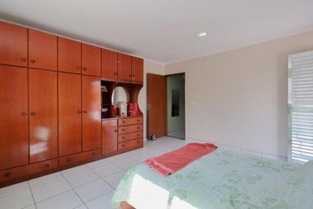 Casa à venda com 180m², 2 quartos e 2 vagasQuarto 1