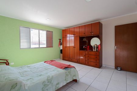 Casa à venda com 180m², 2 quartos e 2 vagasQuarto 1