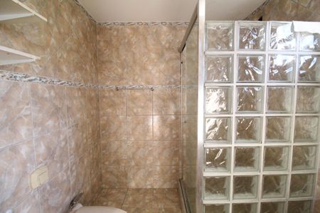 Casa de condomínio para alugar com 160m², 3 quartos e 2 vagasBanheiro da suíte 2