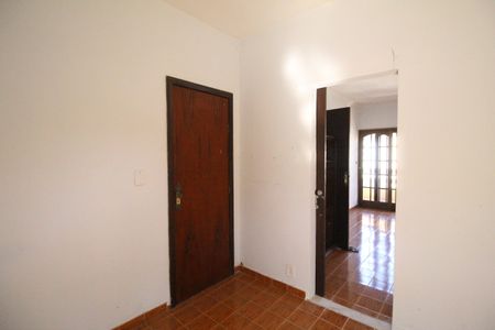 Casa de condomínio para alugar com 160m², 3 quartos e 2 vagasCloset da Suíte 3