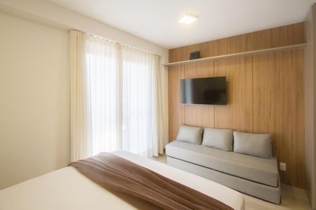 Studio para alugar com 28m², 1 quarto e sem vaga Studio para alugar com 28m², 1 quarto e sem vagaStudio