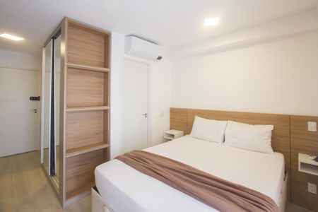 Studio para alugar com 28m², 1 quarto e sem vaga Studio para alugar com 28m², 1 quarto e sem vagaStudio