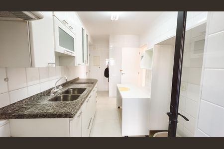 Apartamento à venda com 86m², 3 quartos e 2 vagas Apartamento à venda com 86m², 3 quartos e 2 vagasCozinha