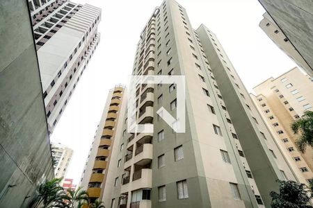 Apartamento à venda com 75m², 3 quartos e 1 vaga Apartamento à venda com 75m², 3 quartos e 1 vagaFachada